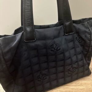 🔥Price Drop🔥 Chanel Travel Line Tote Bag (READ description)